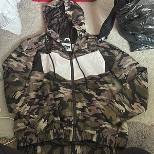 Women’s camp jacket